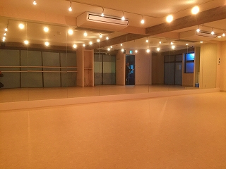 ダンススタジオの照明工事