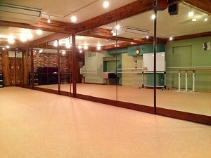 原宿のダンススタジオ工事